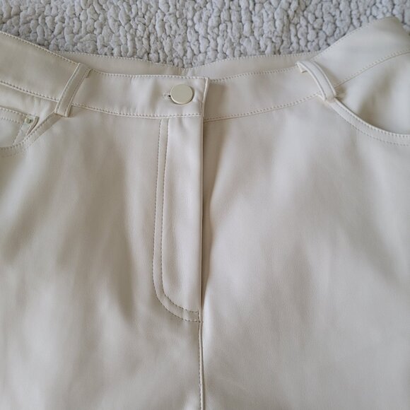 Lucy Paris size medium faux cream colored leather pants - Picture 3 of 5
